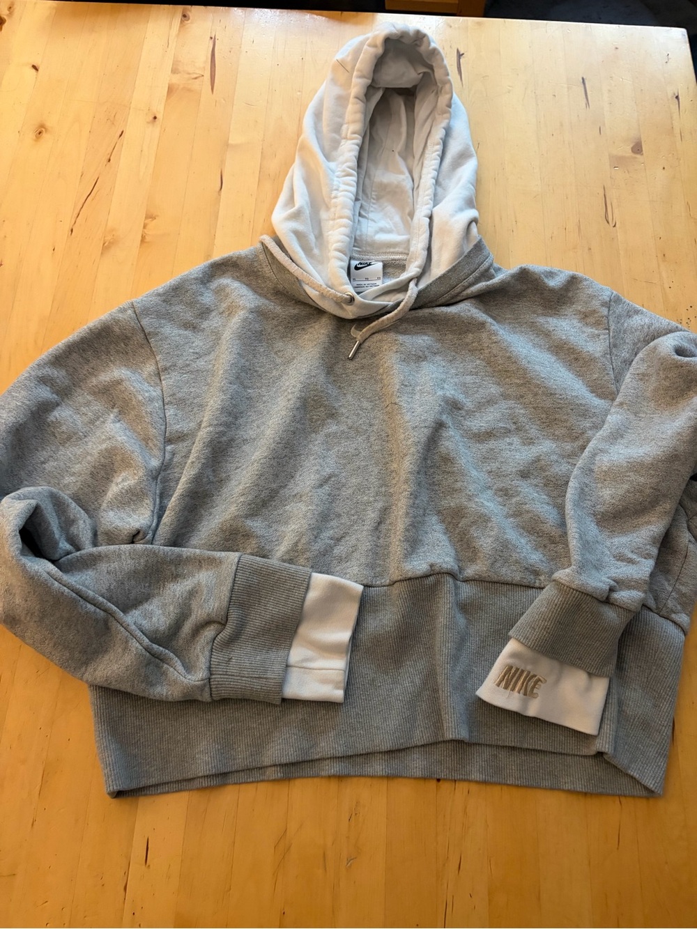 Nike Women’s Grey Hooded Sweatshirt